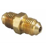 Mueller dubbele nippel 2 x 3/8" flare uitwendig